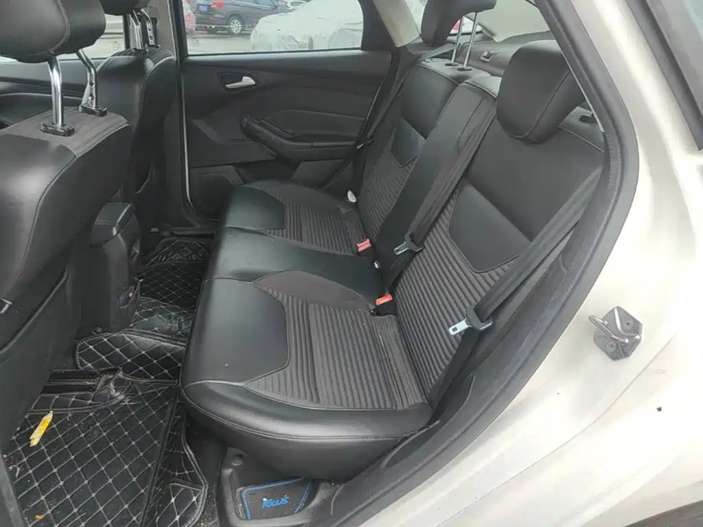Ford Focus — миниатюра 17