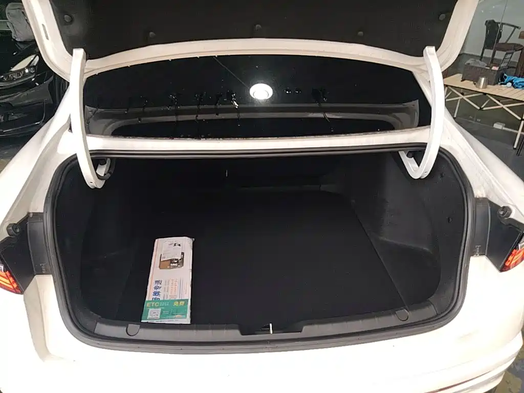 Geely Xingrui — миниатюра 19