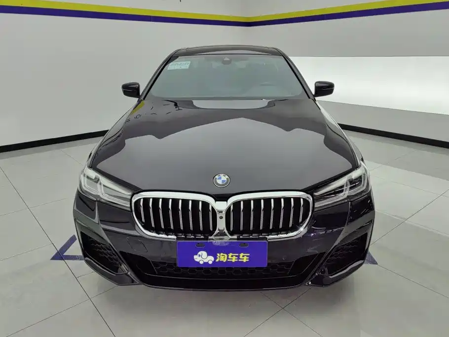 BMW 5 Series — миниатюра 2