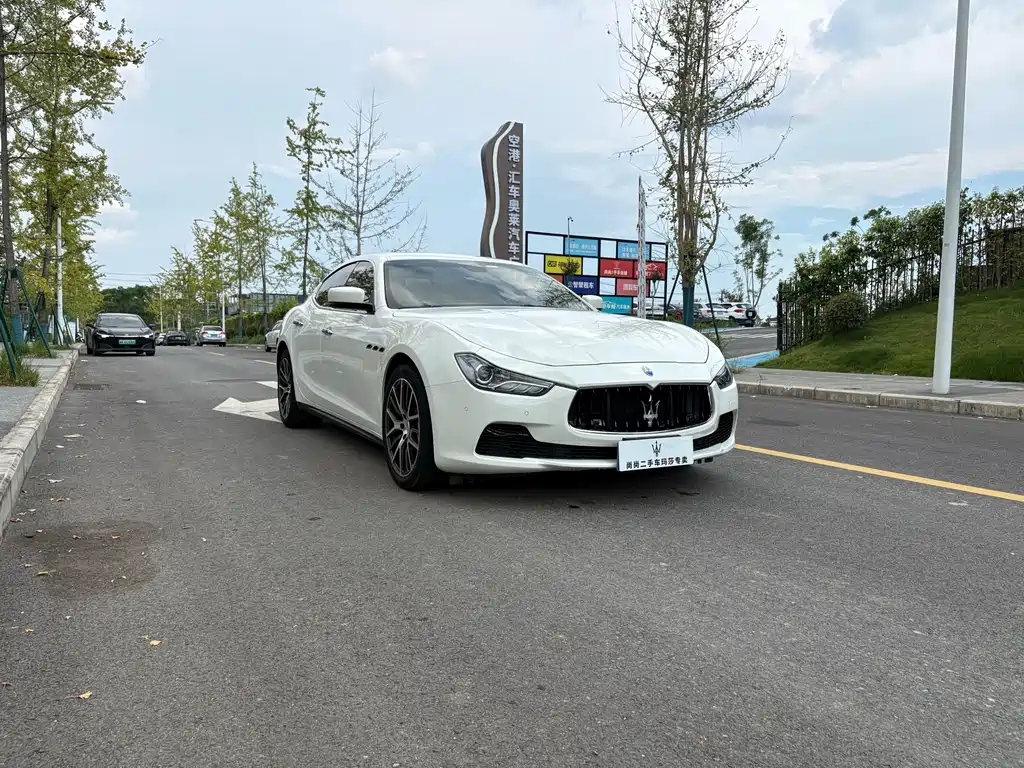 Maserati Ghibli — миниатюра 3