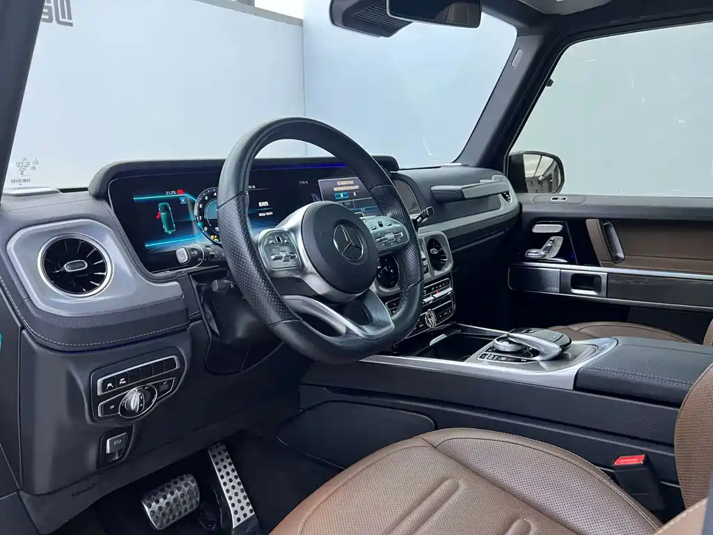 Mercedes-Benz G-Class — миниатюра 8