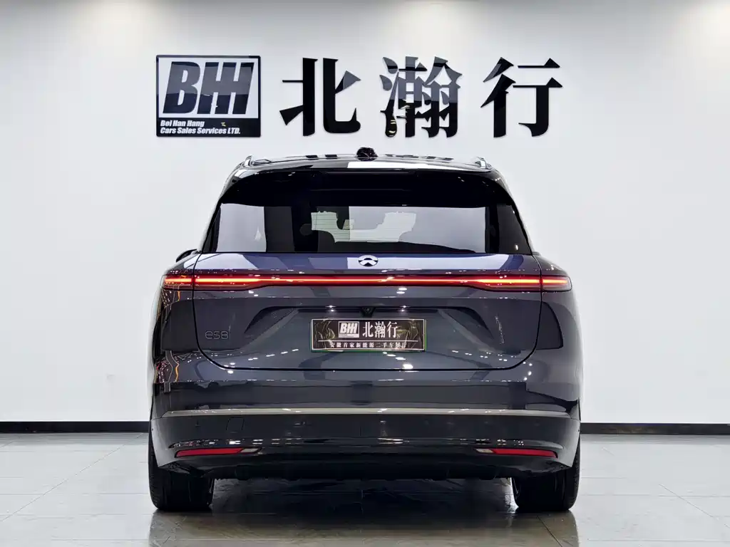 NIO ES8 2023 75kWh Executive