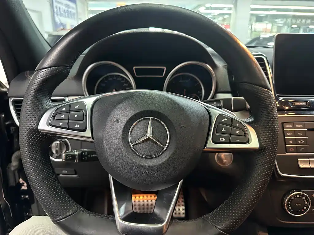 Mercedes-Benz GLE AMG — миниатюра 8