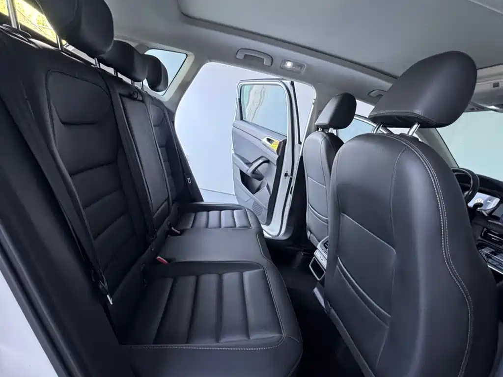 Volkswagen Tharu — миниатюра 9