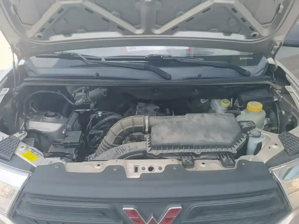 Wuling Hongguang V — миниатюра 20