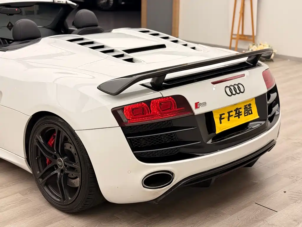 Audi R8 2011 Spyder 5.2 FSI quattro