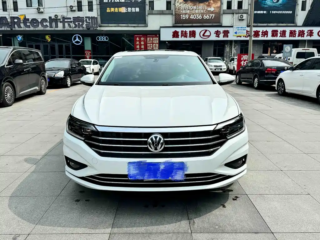 Volkswagen Sagitar 2021 280TSI DSG