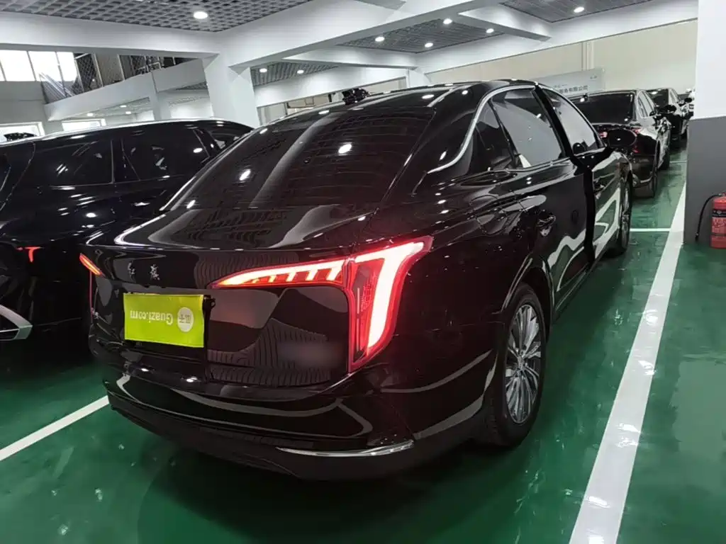 Hongqi Hongqi E-QM5 — миниатюра 7
