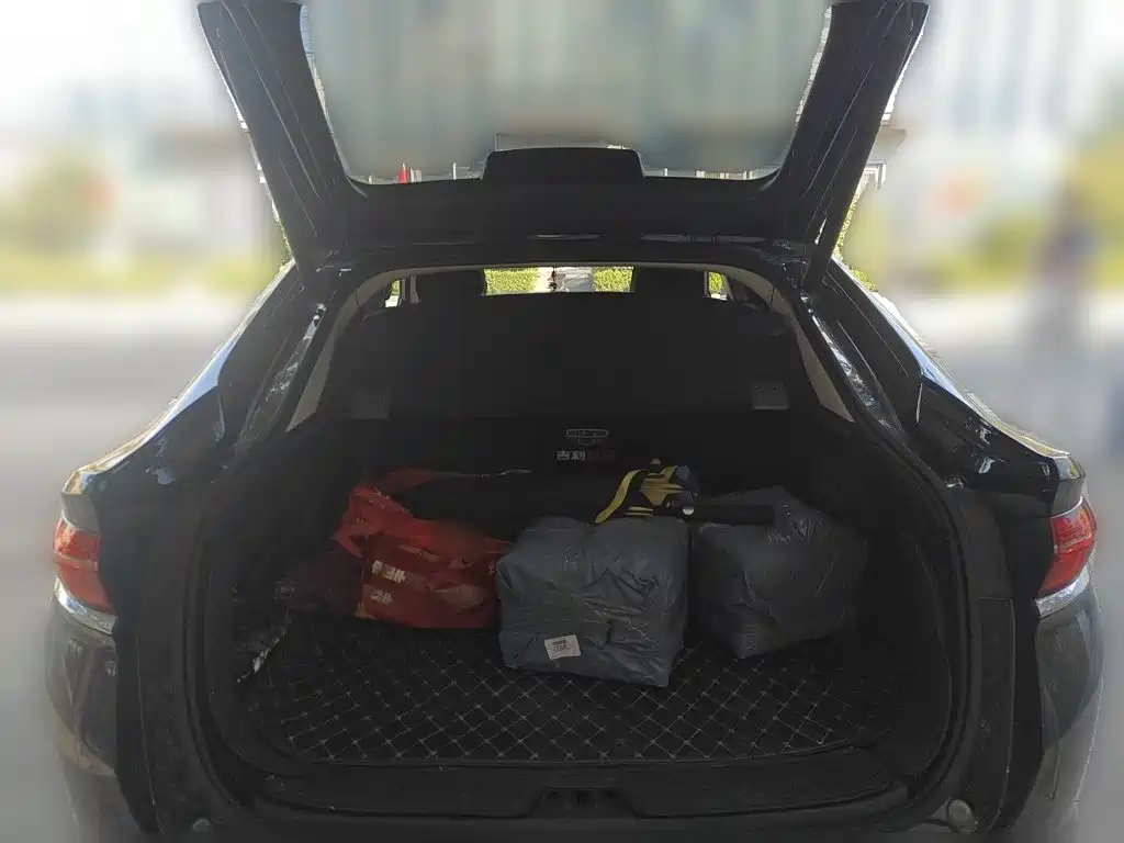 Geely Xingyue — миниатюра 15