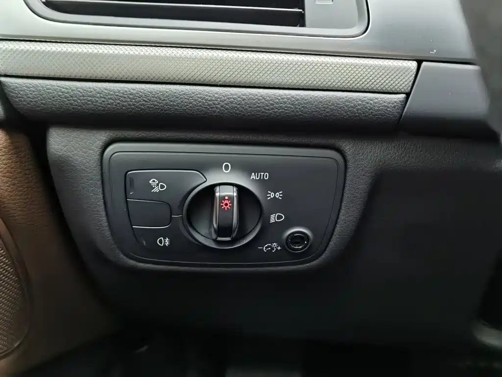 Audi A6L — миниатюра 21