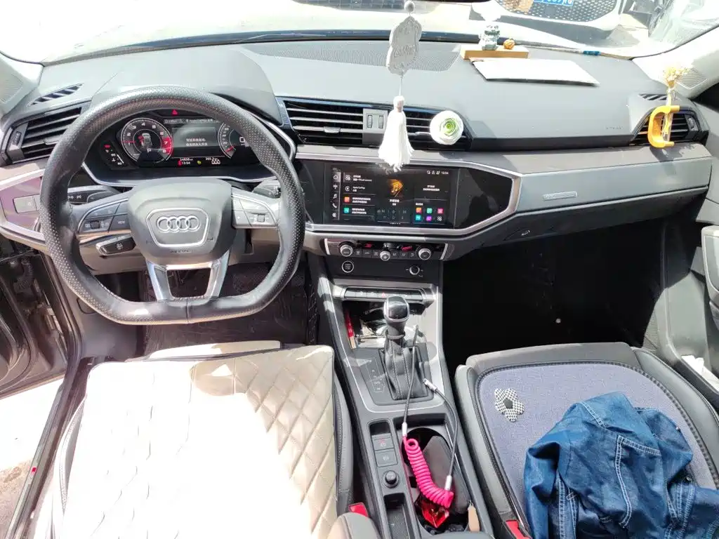 Audi Q3 — миниатюра 10