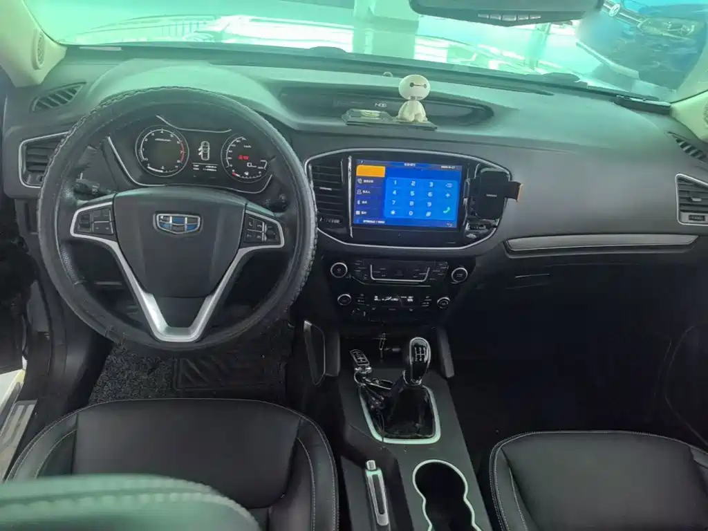 Geely Vision X6 — миниатюра 10