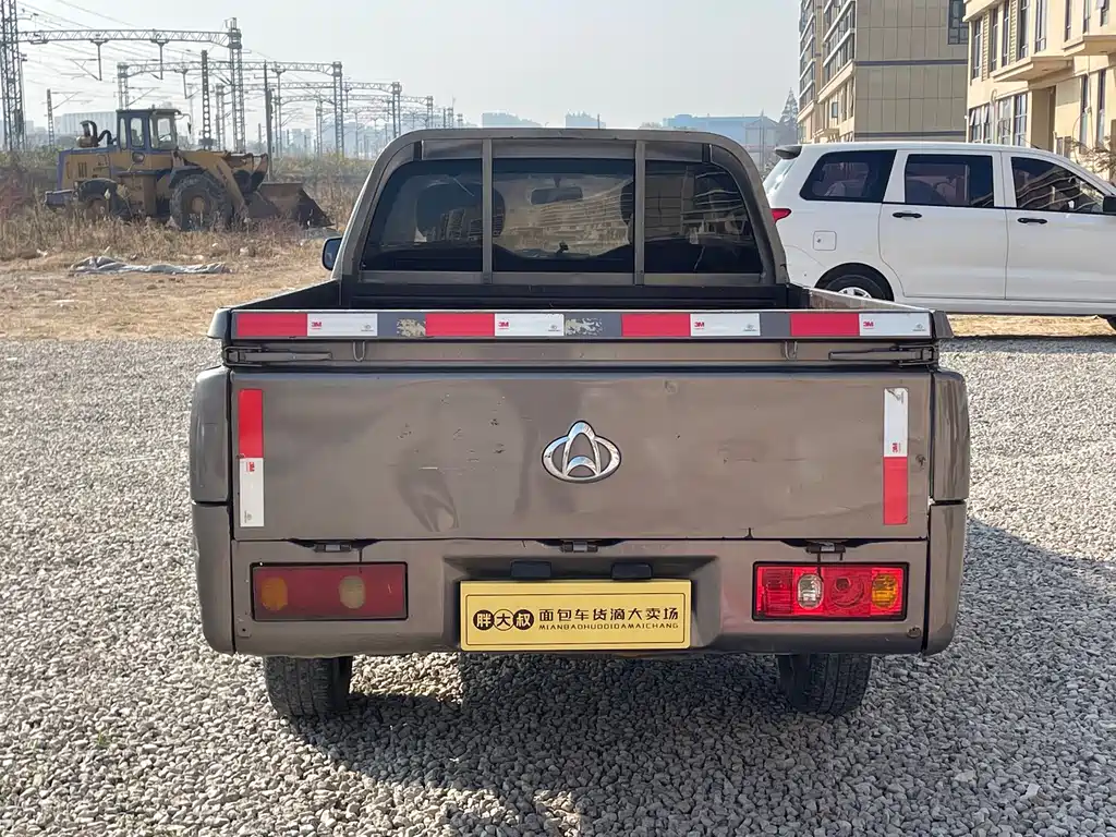CHANGAN CHANGAN SHENQI F30