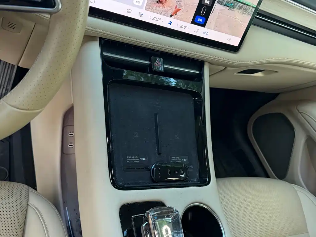 AITO Wenjie AITO M5 — миниатюра 6