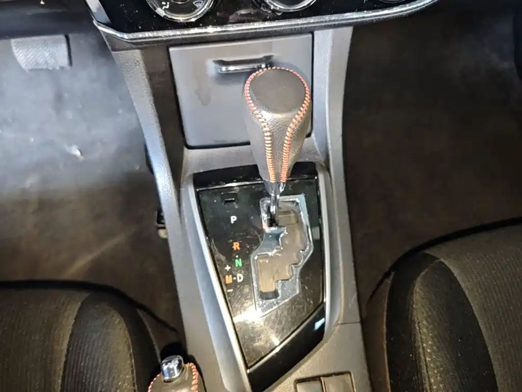 Toyota Corolla — миниатюра 14