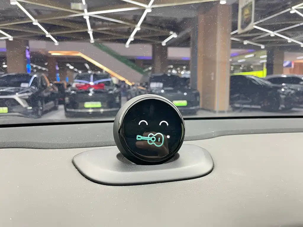NIO ET5 — миниатюра 13