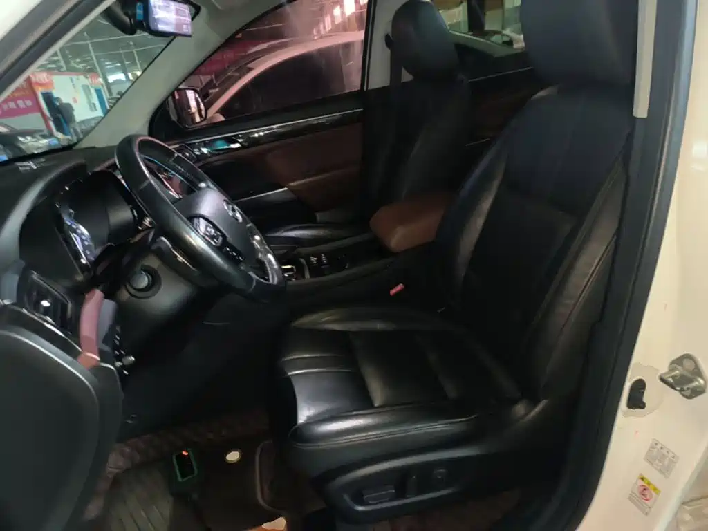 GAC Motor Trumpchi GS8 — миниатюра 15