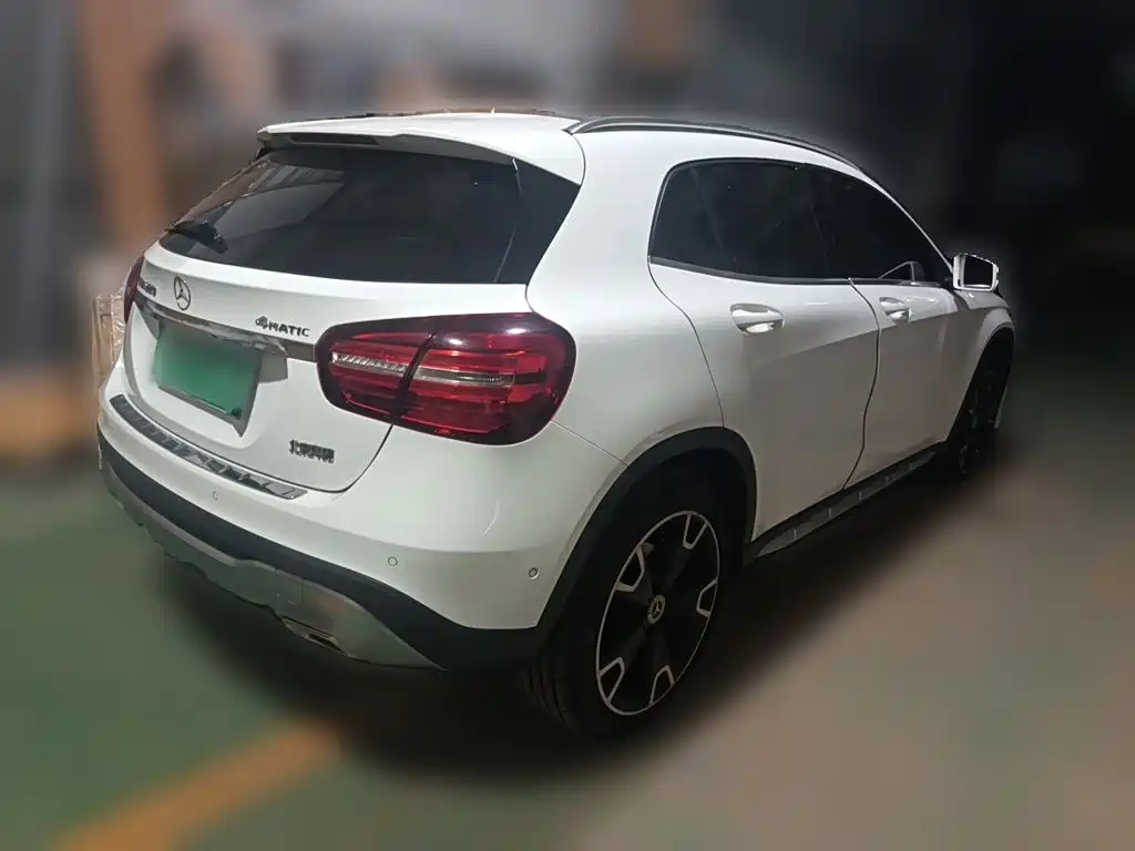 Mercedes-Benz GLA — миниатюра 4