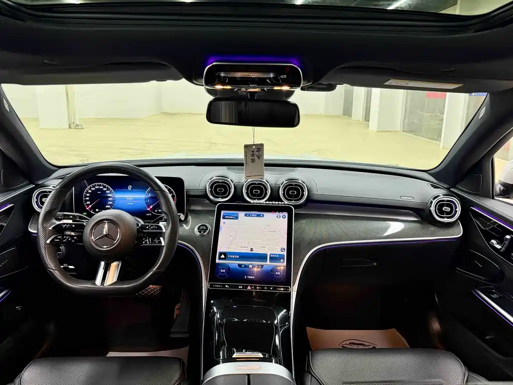 Mercedes-Benz C-Class — миниатюра 8