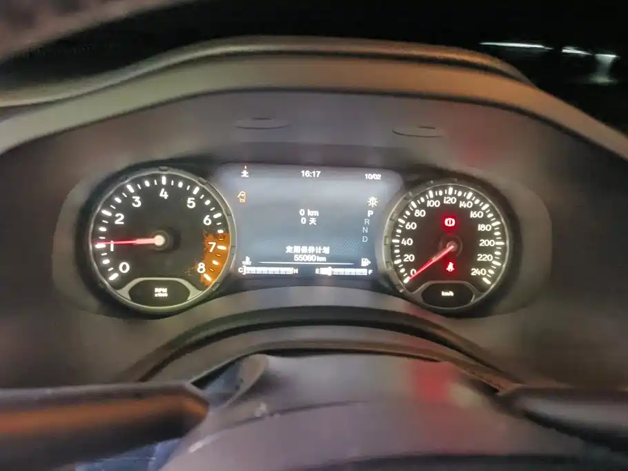 Jeep Renegade — миниатюра 14