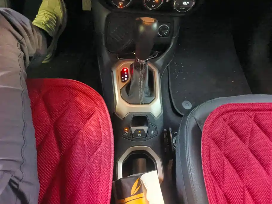 Jeep Renegade — миниатюра 16