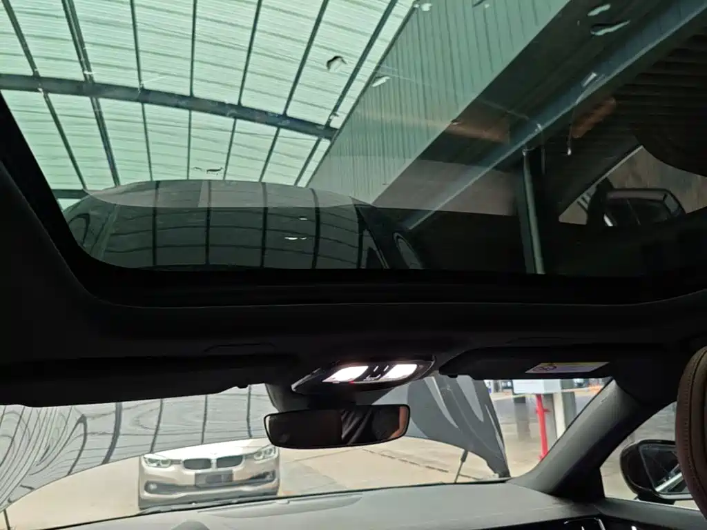 Volvo S90 — миниатюра 18