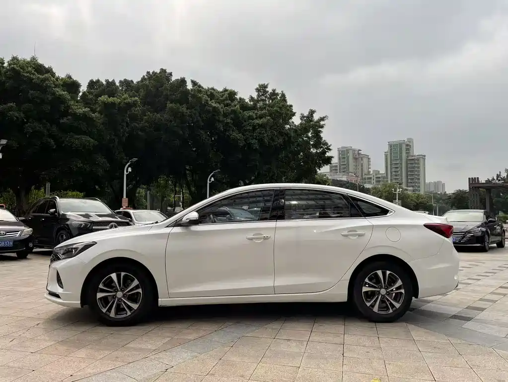 Changan Eado 2021 PLUS NE 1.4T GDI DCT Luxury