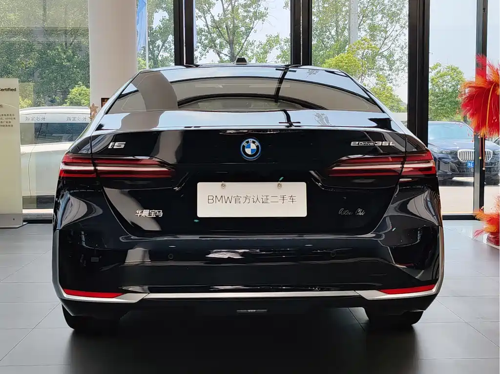 BMW i5 2024 eDrive 35L Premium M Sport