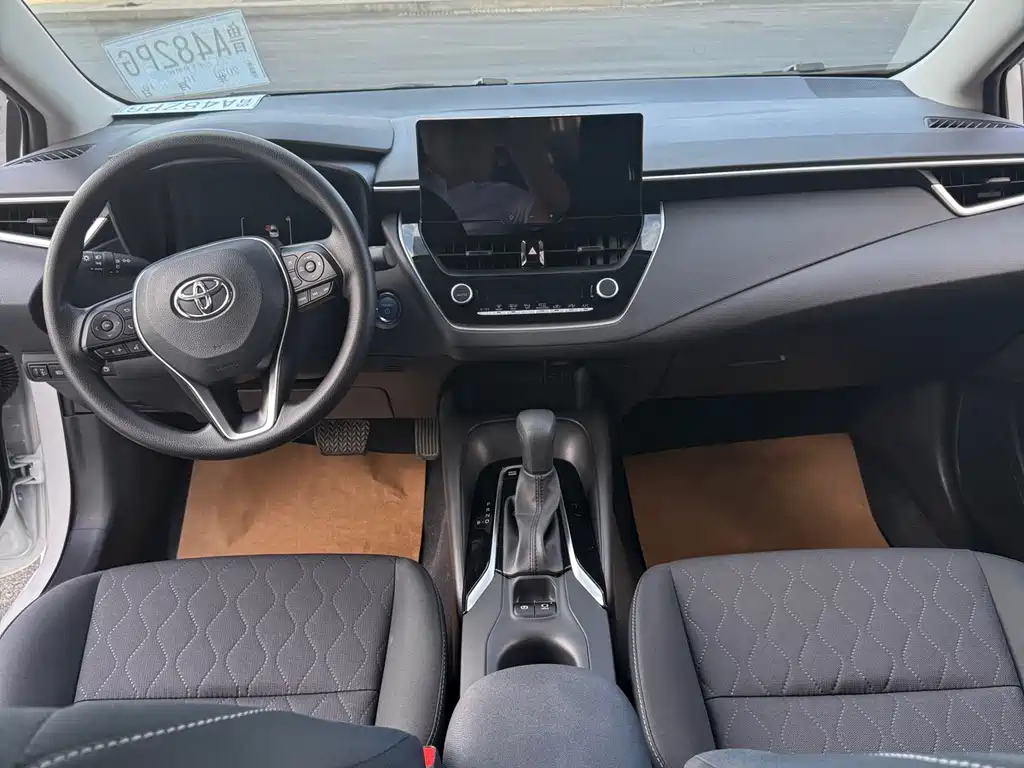 Toyota Corolla — миниатюра 9