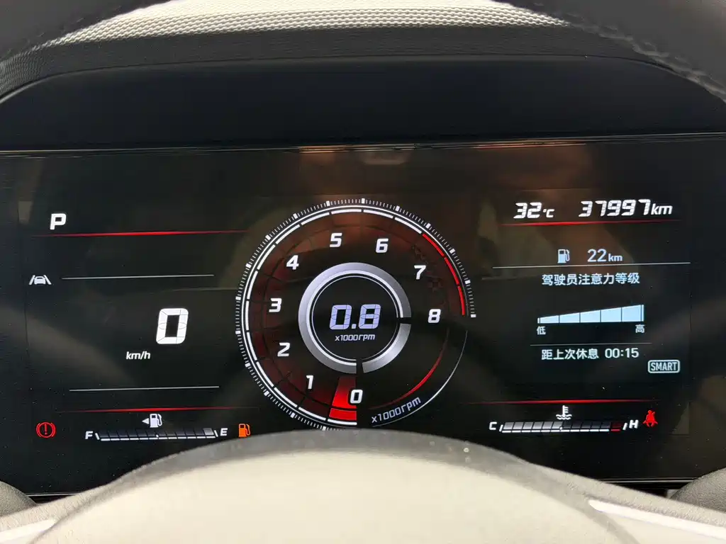 Hyundai Elantra 2022 — фото 10