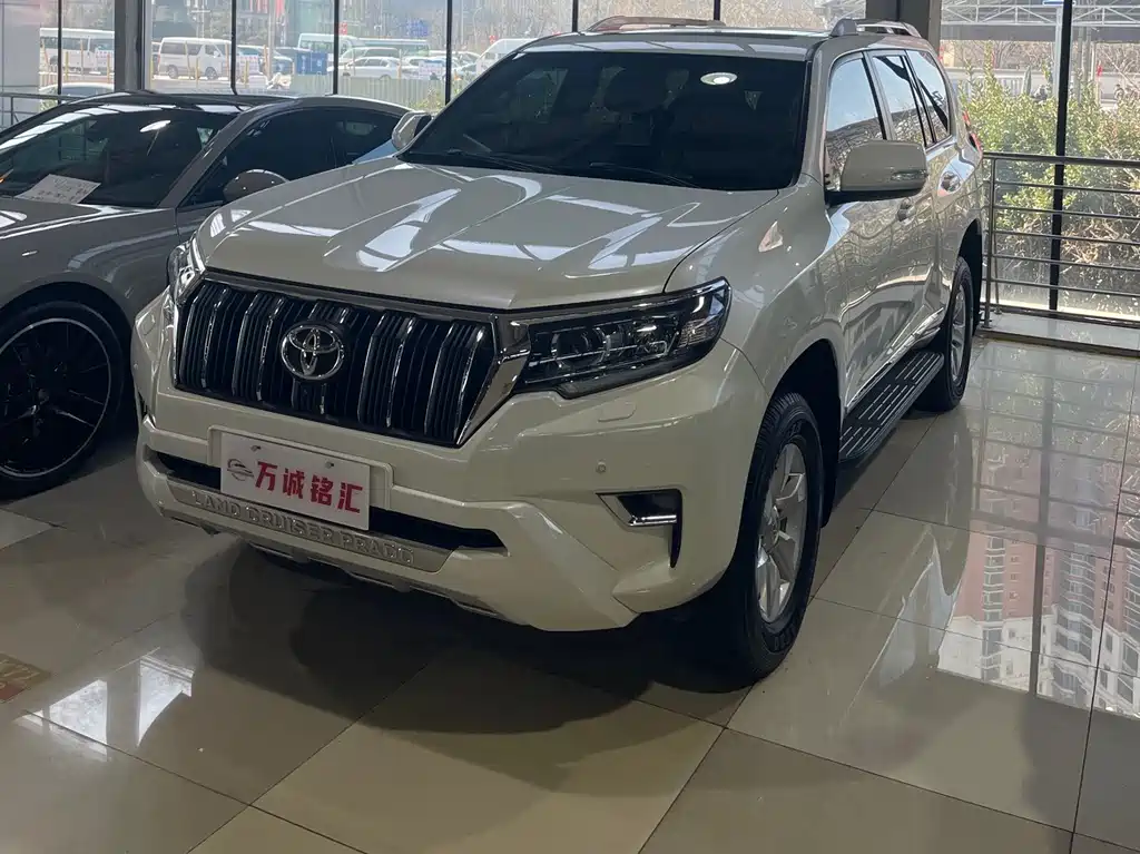 Toyota Prado (Import) 2023