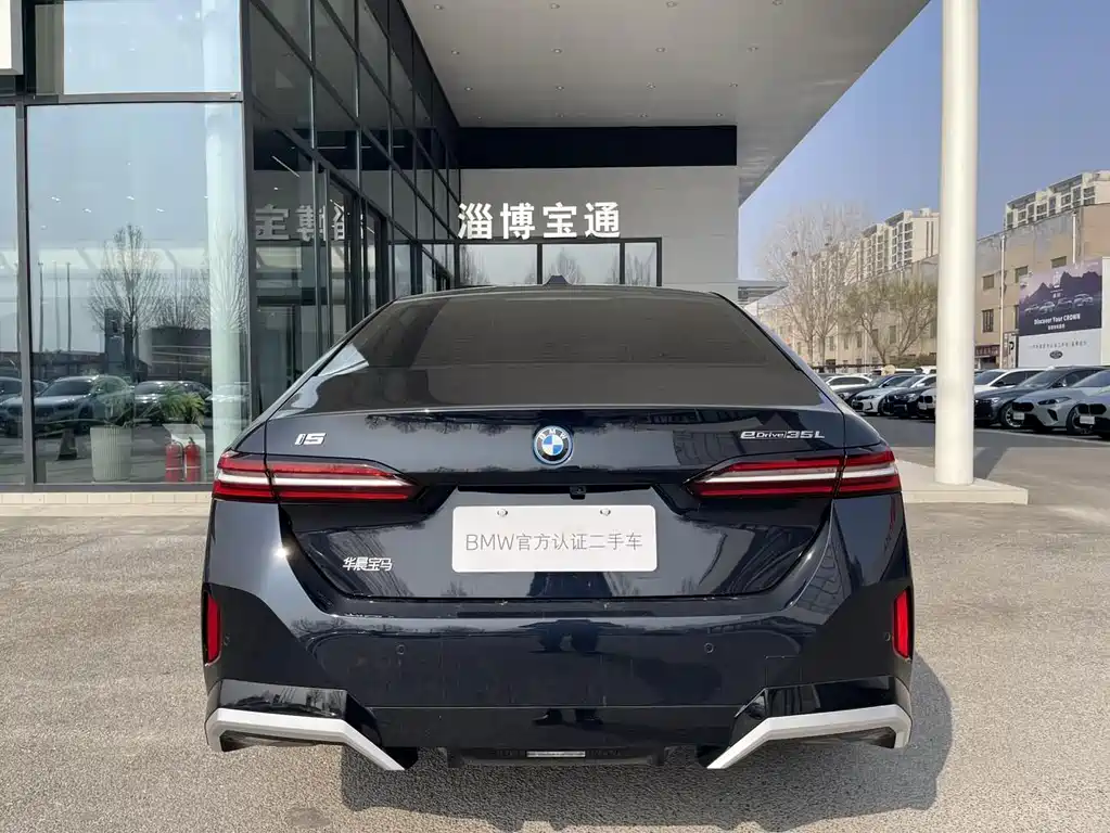 BMW i5 2024 eDrive 35L Premium M Sport