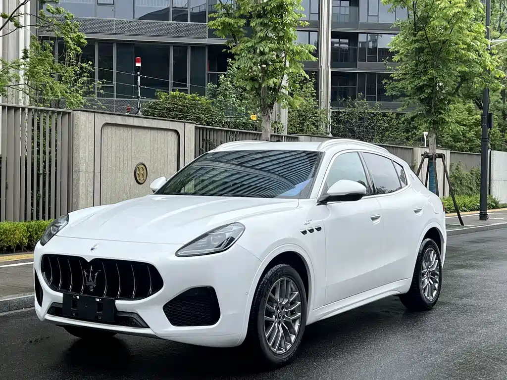 Maserati Grecale 2024