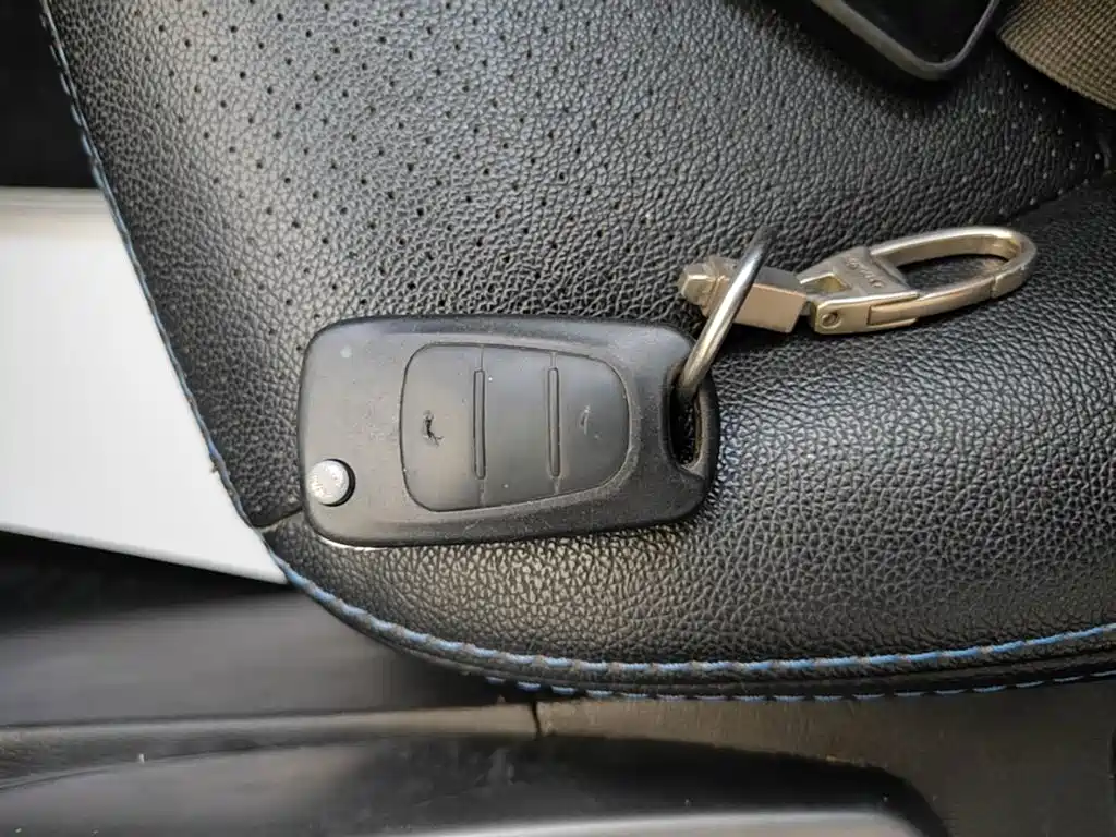 Hyundai Elantra Langdong — миниатюра 9