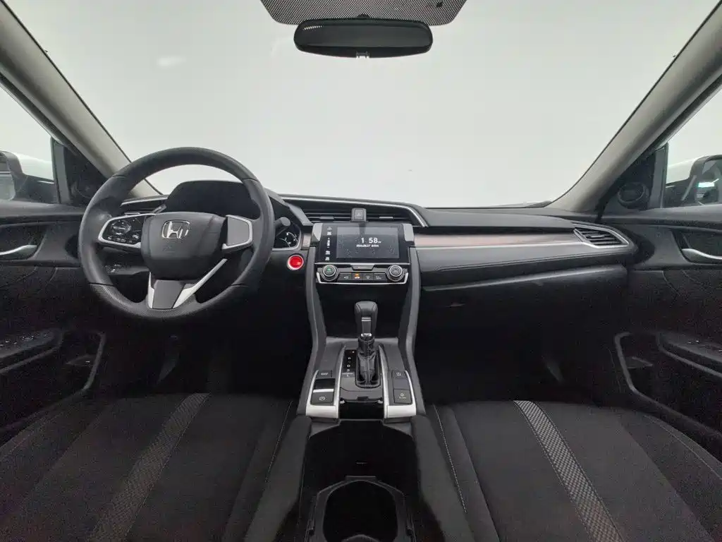 Honda Civic — миниатюра 5