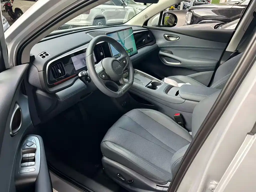 BYD Seal 05 DM-i — миниатюра 2