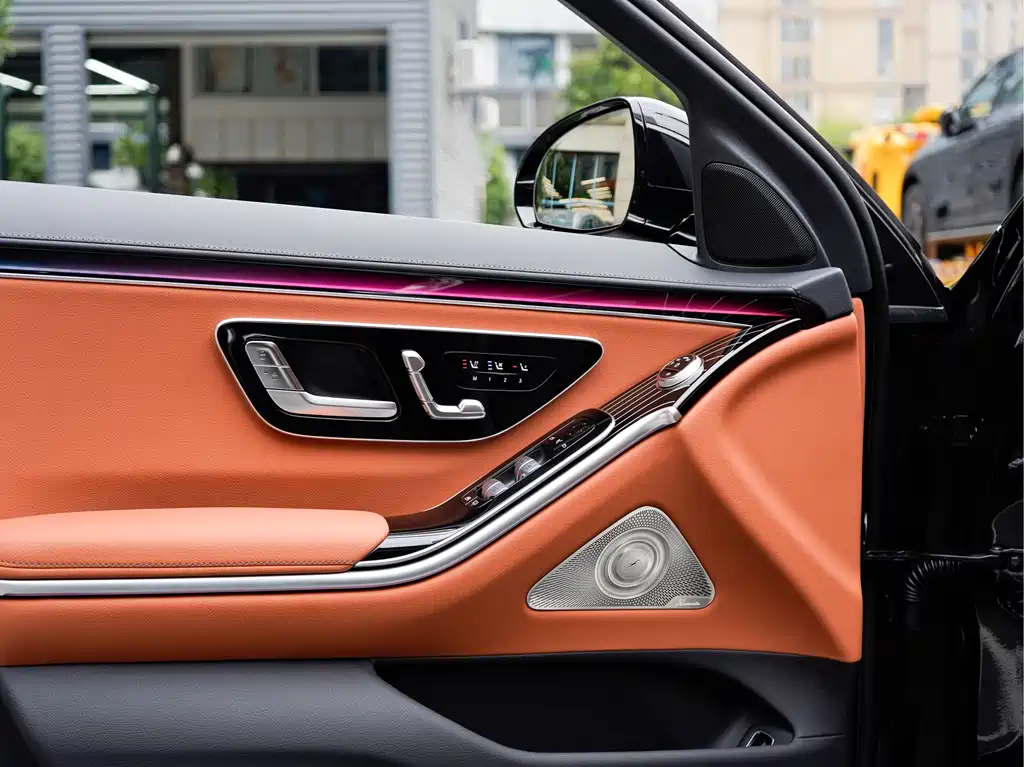 Mercedes-Benz S-Class — миниатюра 17