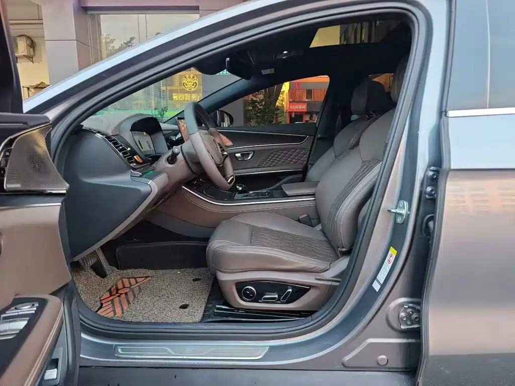 BYD Han — миниатюра 8