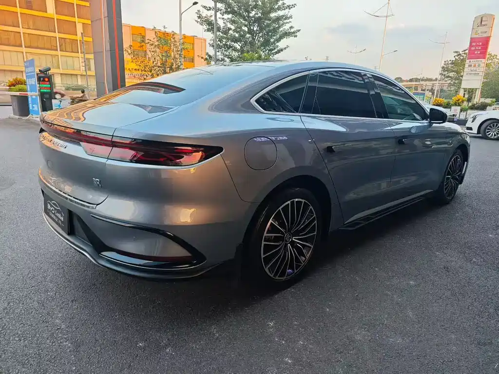 BYD Han — миниатюра 14