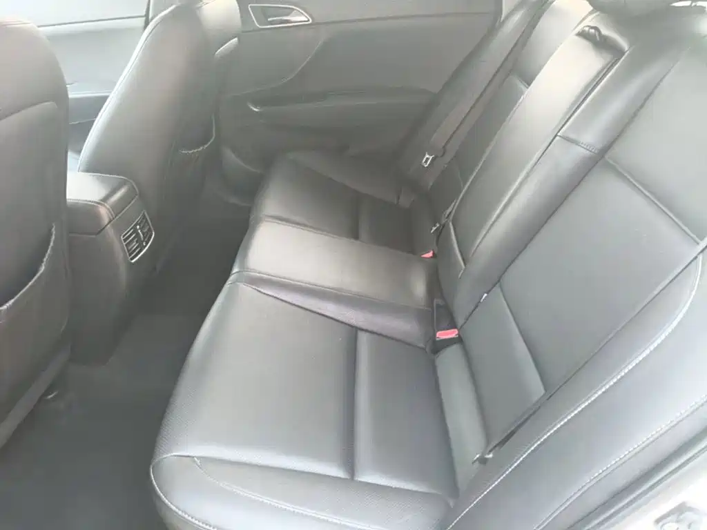 Hyundai Mistra — миниатюра 17