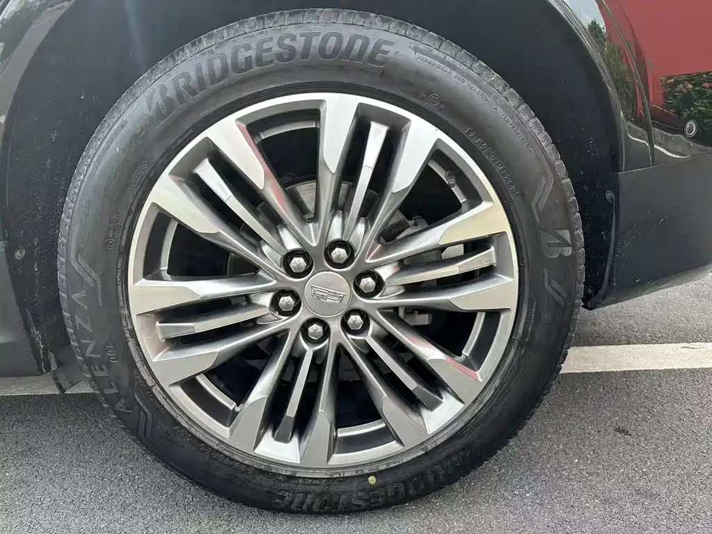 Cadillac XT5 — миниатюра 18