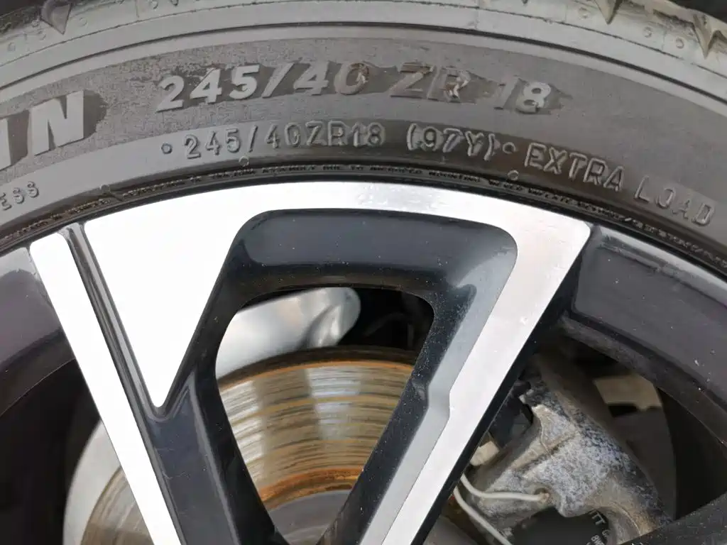 Audi A4L — миниатюра 24