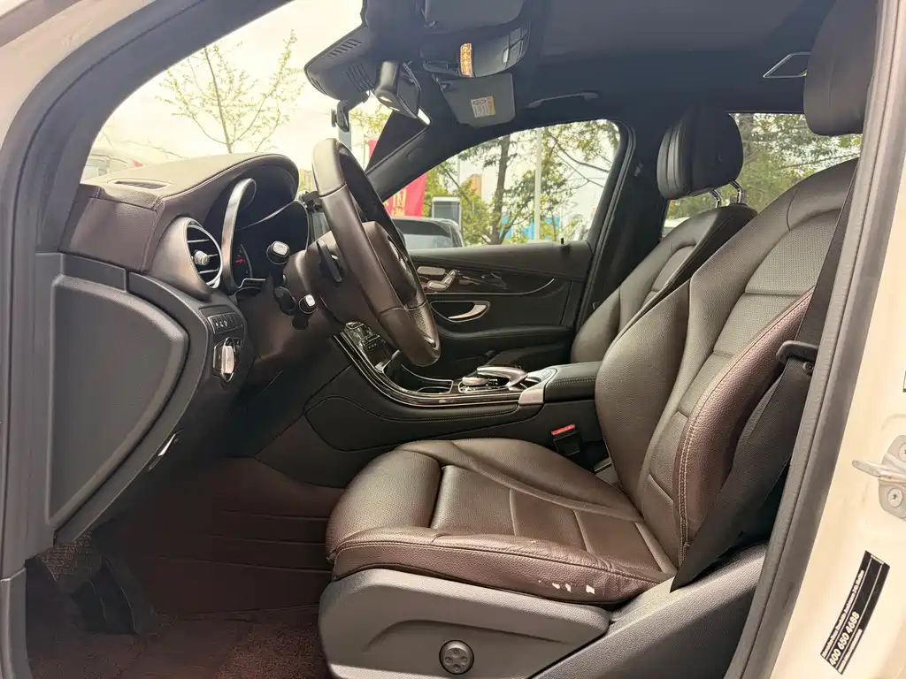 Mercedes-Benz GLC — миниатюра 15