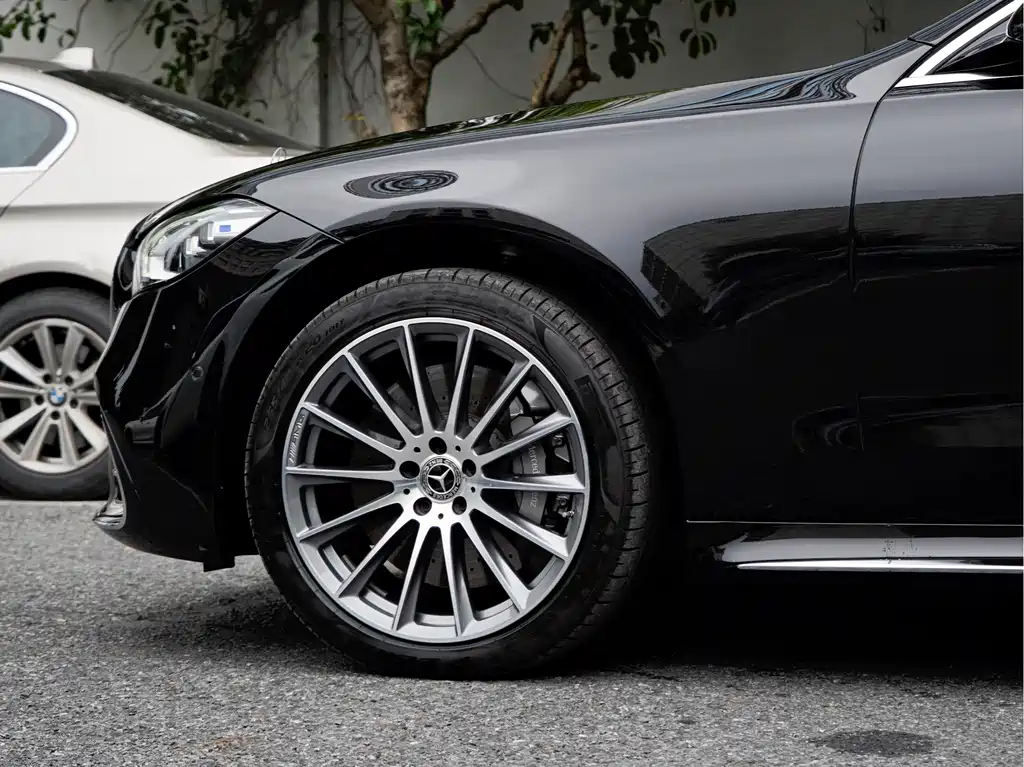 Mercedes-Benz S-Class — миниатюра 8