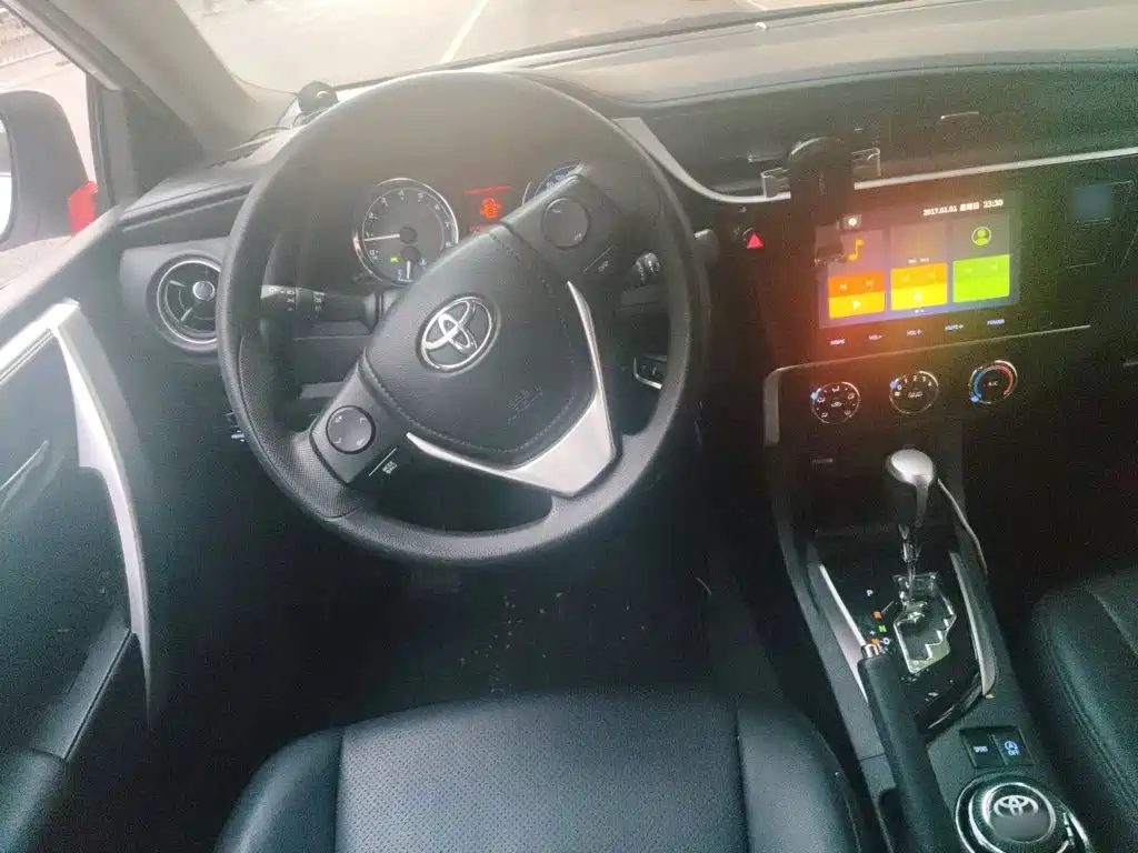 Toyota Corolla — миниатюра 6