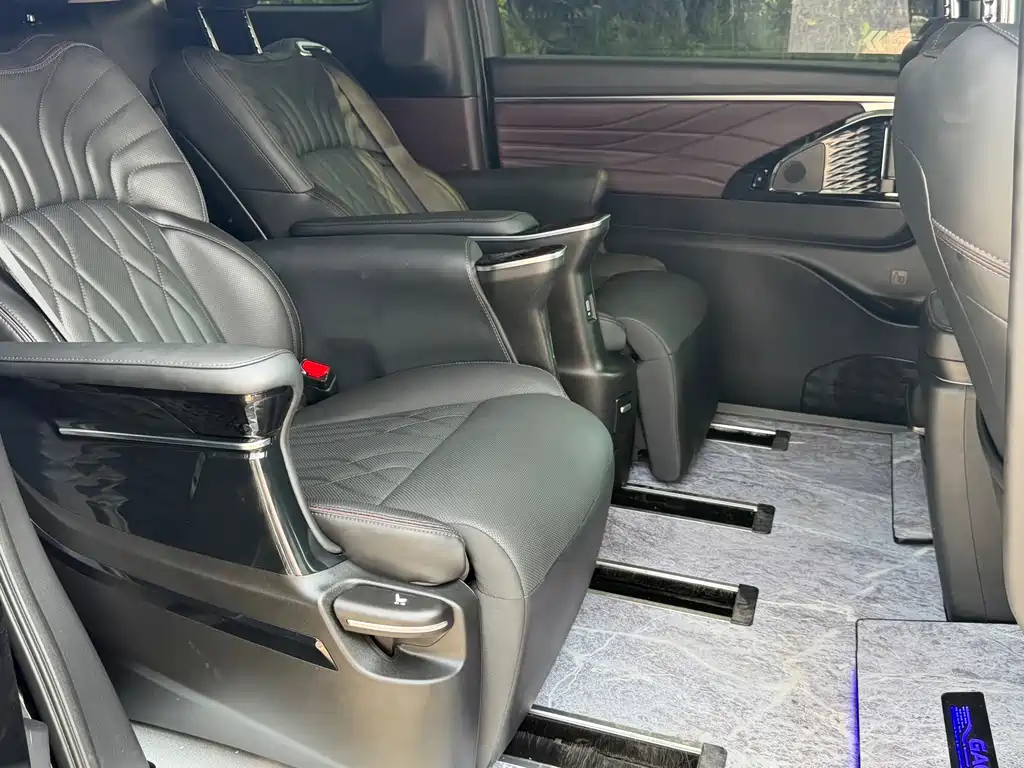 GAC Motor Trumpchi M8 — миниатюра 5