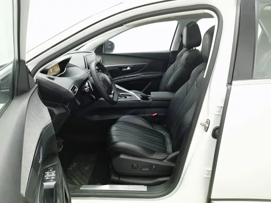 Peugeot 4008 — миниатюра 10