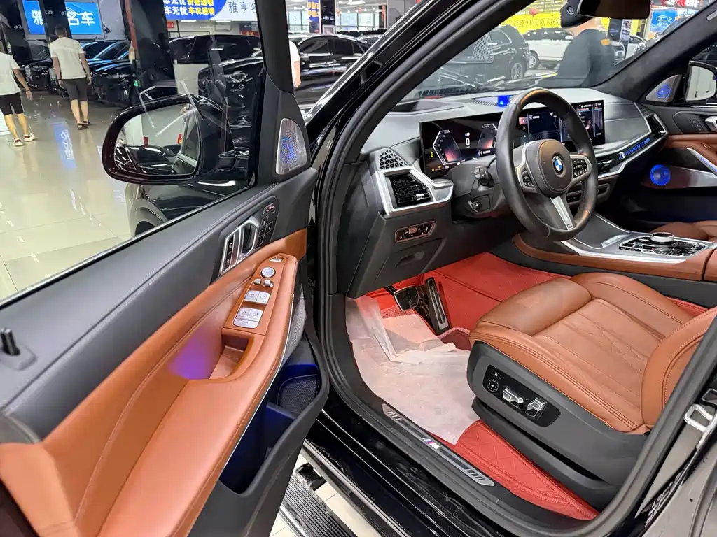 BMW X7 2023 xDrive40i Premium M Sport