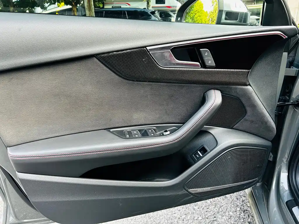 Audi S4 — миниатюра 8