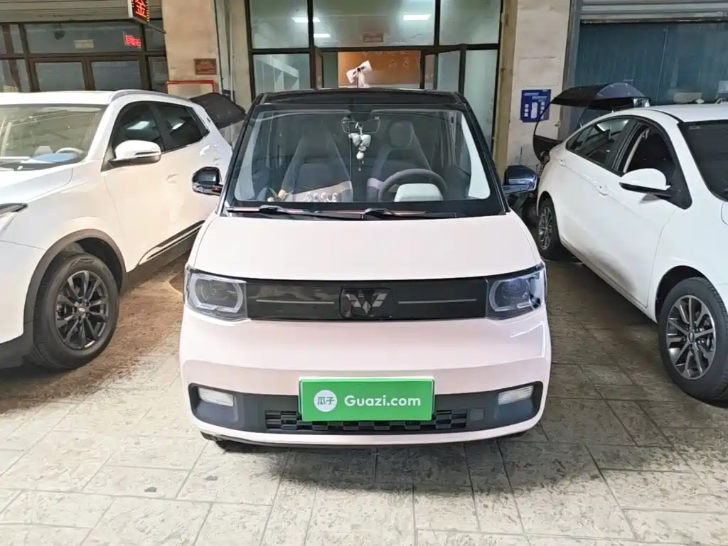Wuling MINIEV — миниатюра 3